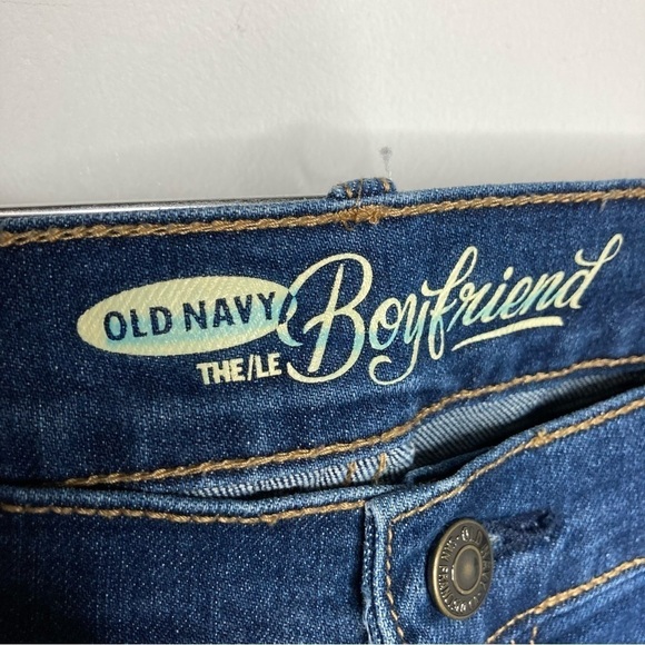 Old Navy‎ Boyfriend Jeans Size 6 - Picture 2 of 5